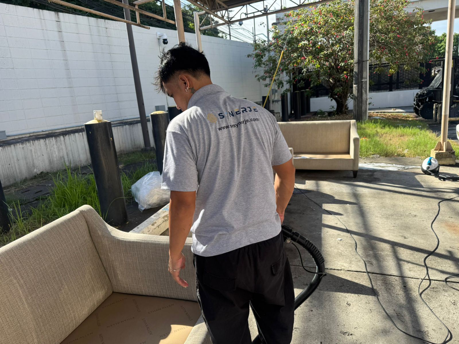 Synerje facility support team at work